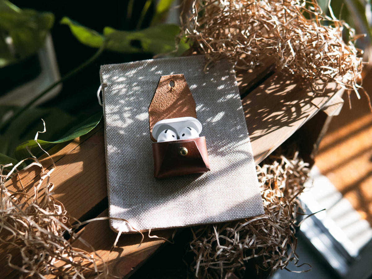 Apple AirPods Leather Case - Handmade for AirPod 4/5 & AirPod Pro