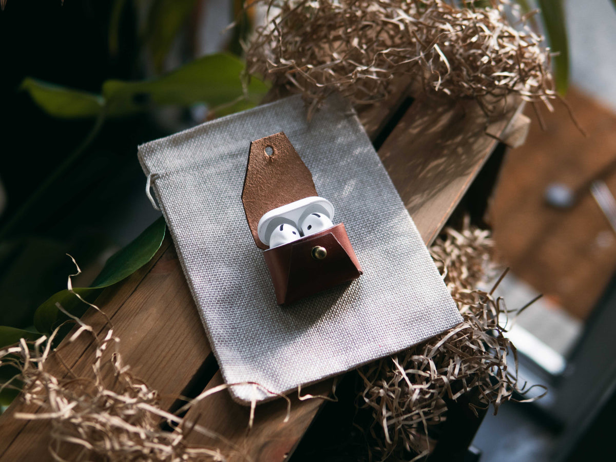 Apple AirPods Leather Case - Handmade for AirPod 4/5 & AirPod Pro