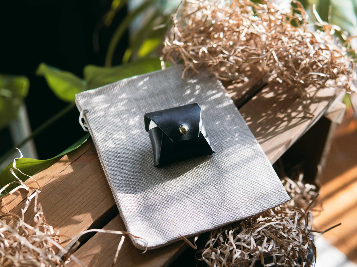 Apple AirPods Leather Case - Handmade for AirPod 4/5 & AirPod Pro