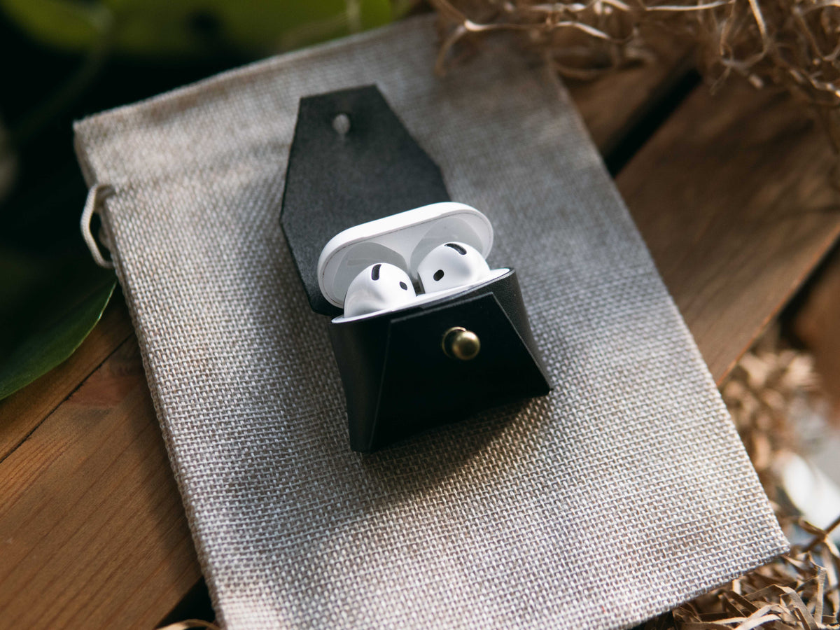 Apple AirPods Leather Case - Handmade for AirPod 4/5 & AirPod Pro