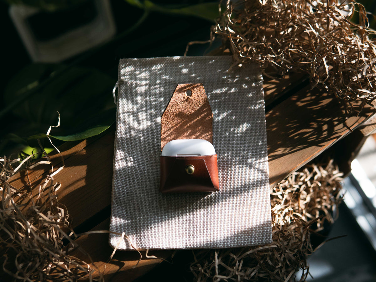 Apple AirPods Leather Case - Handmade for AirPod 4/5 & AirPod Pro