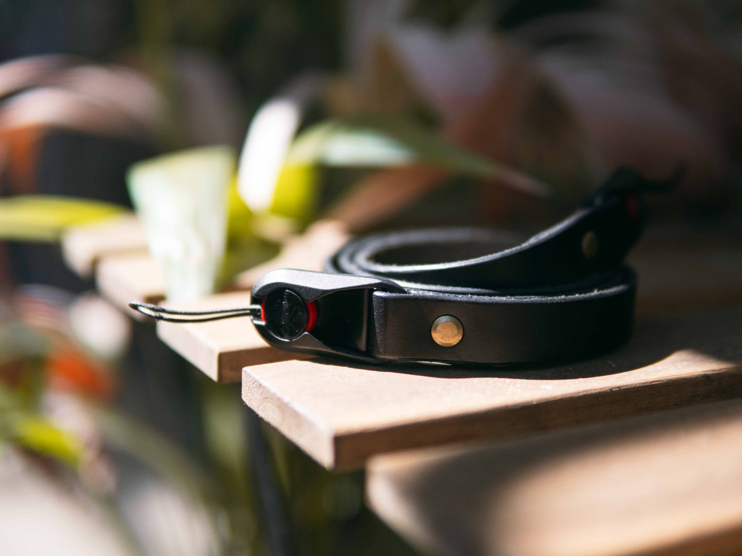 Slim Leather Camera Strap with Peak Design Connectors