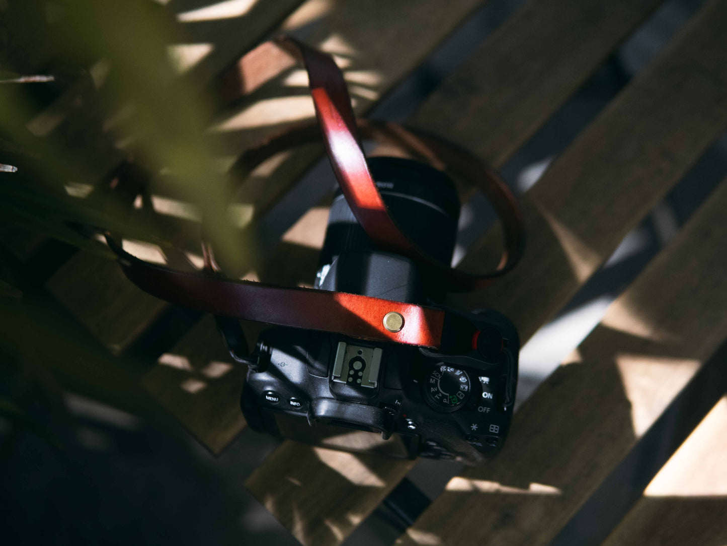 Slim Leather Camera Strap with Peak Design Connectors